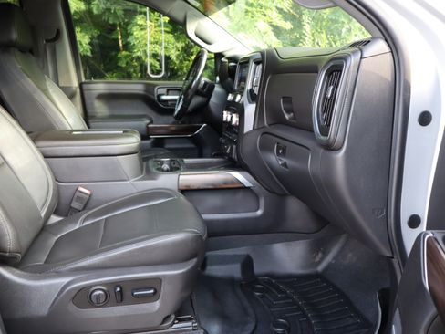 Used 2019 GMC Sierra 1500 SLT w/ SLT Premium Package AWD/4WD image 32