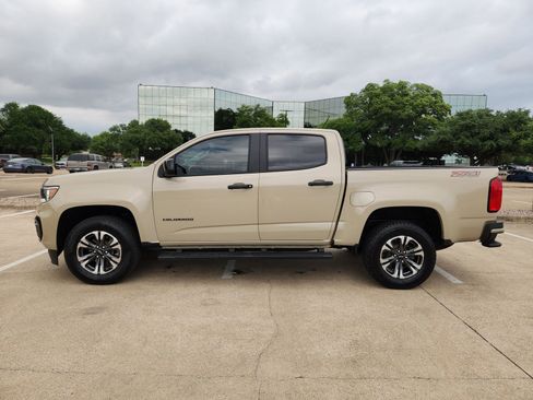 Used 2021 Chevrolet Colorado Z71 image 3