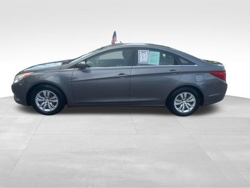 Used 2011 Hyundai Sonata GLS FWD image 5