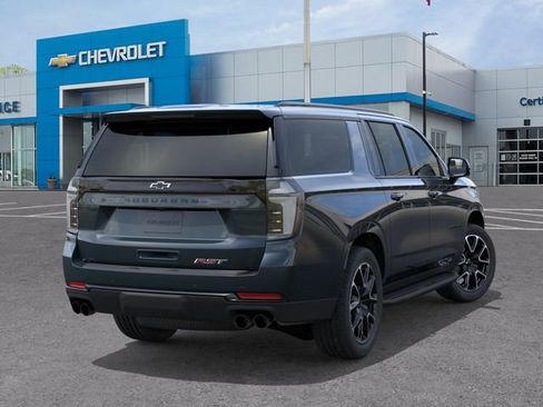 New 2026 Chevrolet Suburban RST w/ Comfort Package AWD/4WD image 4