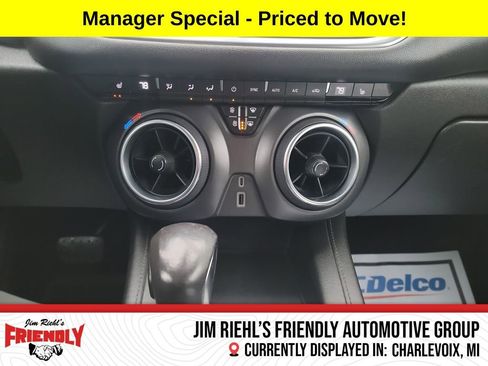 Used 2020 Chevrolet Blazer LT image 18
