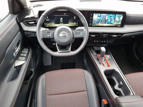 New 2026 Nissan Kicks SR w/ Illumination Package image 10