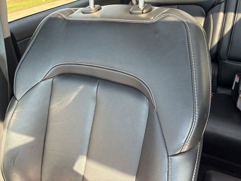 Used 2022 Jeep Grand Cherokee Limited image 10