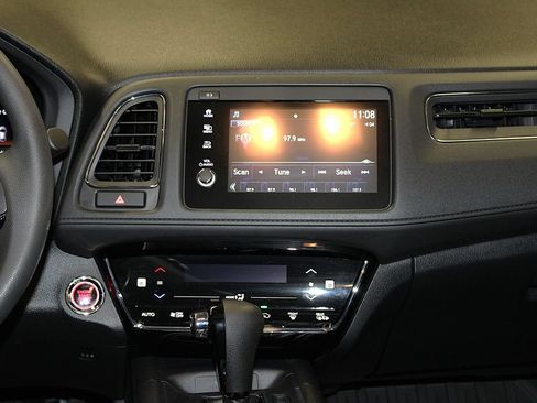 Used 2022 Honda HR-V EX image 15