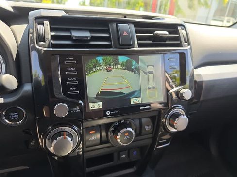 Used 2024 Toyota 4Runner TRD Off-Road Premium w/ Off Road Premium Plus Package AWD/4WD image 17