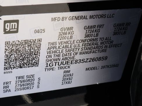Certified 2025 GMC Sierra 1500 AT4 w/ AT4 Premium Package AWD/4WD image 35