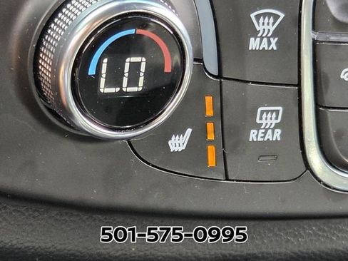 Used 2023 Chevrolet Traverse LT AWD/4WD image 26
