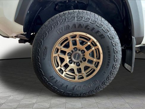 Certified 2023 Toyota Tacoma 4x4 Double Cab w/ Trail Edition image 33