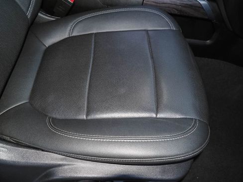 Certified 2022 Chevrolet Silverado 1500 LTZ w/ Safety Package II image 17