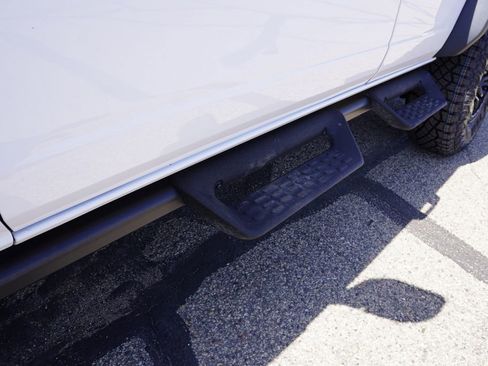 Used 2024 Ford Bronco Wildtrak AWD/4WD image 15