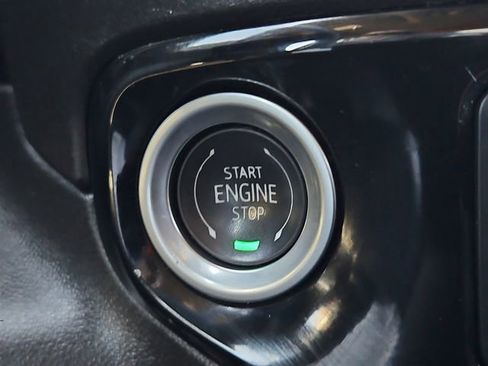 Used 2025 Chevrolet Silverado 1500 LT image 22