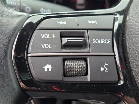 Used 2025 Honda Civic Sport image 11