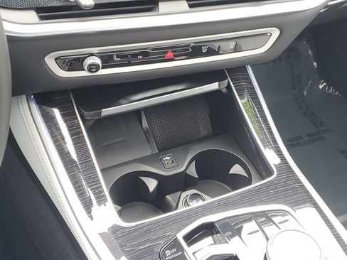 Certified 2025 BMW X5 xDrive40i w/ M Sport Package image 19