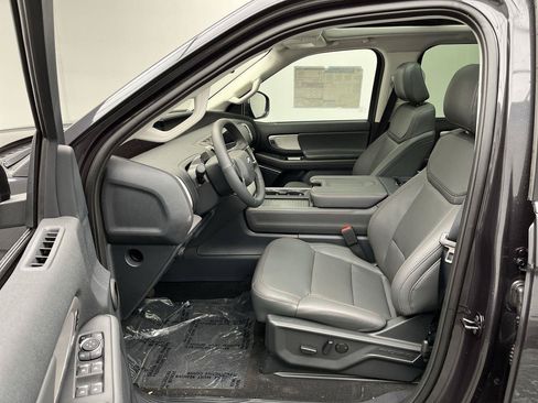 New 2025 Ford Expedition Max Active AWD/4WD image 2