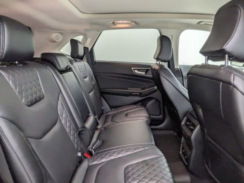 Certified 2024 Ford Edge Titanium w/ Equipment Group 301A AWD/4WD image 37