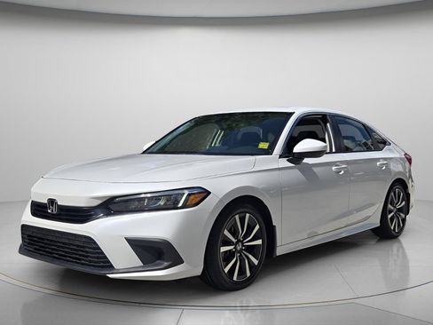Used 2024 Honda Civic EX image 8
