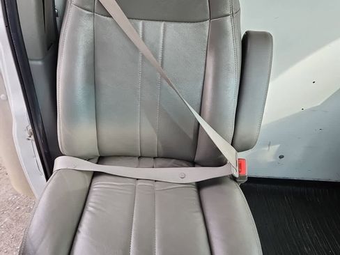 Used 2016 GMC Savana 3500 3500 Van 177 image 17