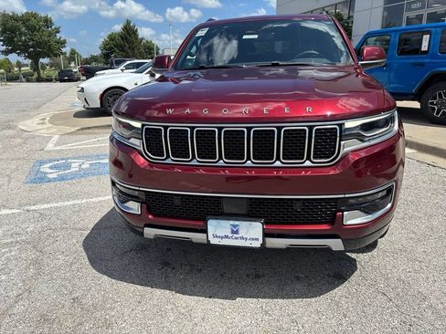 Used 2022 Jeep Wagoneer Series II AWD/4WD image 10