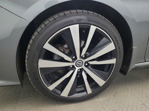 Used 2019 Nissan Altima 2.5 SR AWD/4WD image 31