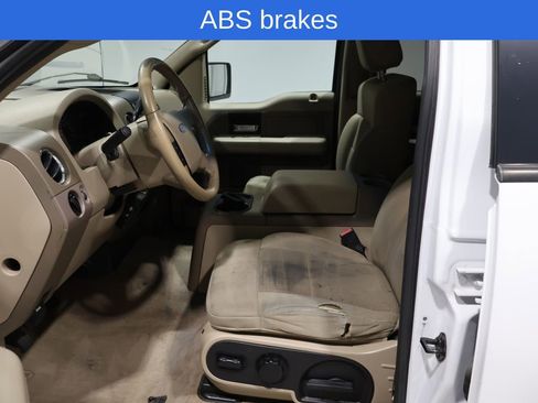 Used 2006 Ford F150 XLT image 3