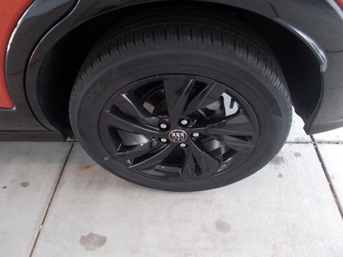 Used 2024 Buick Encore GX Sport Touring w/ Comfort Package image 14