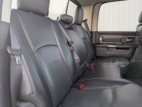 Used 2016 RAM 1500 Laramie w/ Convenience Group image 19