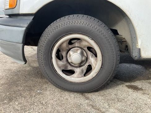 Used 2003 Ford F150 XL image 18