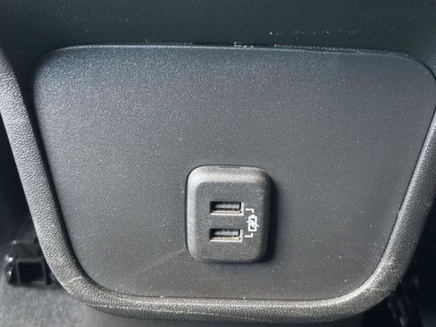 Used 2022 GMC Terrain SLE w/ Driver Convenience Package image 15