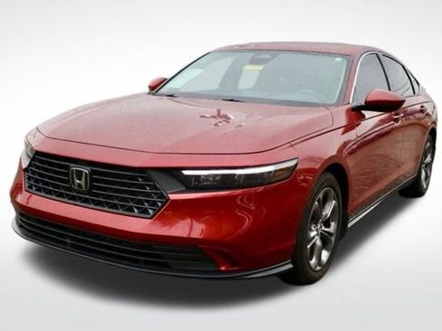 Used 2024 Honda Accord EX image 5