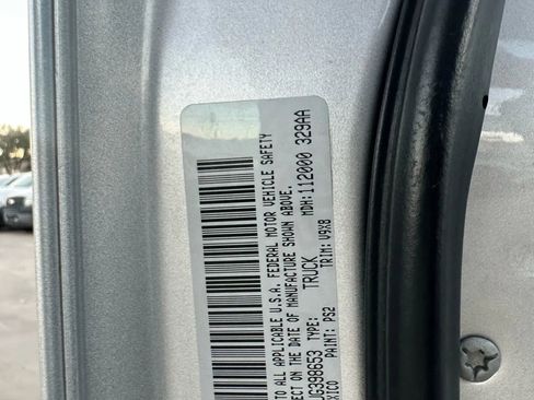 Used 2018 RAM 2500 Tradesman w/ Chrome Appearance Group image 21