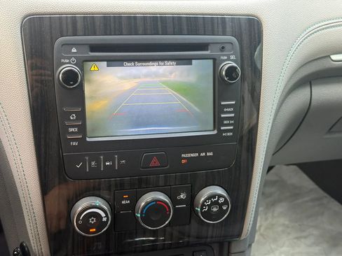 Used 2013 Chevrolet Traverse LT w/ All-Star Edition FWD image 13