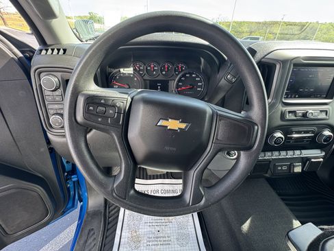 Used 2022 Chevrolet Silverado 1500 Custom w/ LPO, Dark Essentials Package image 13