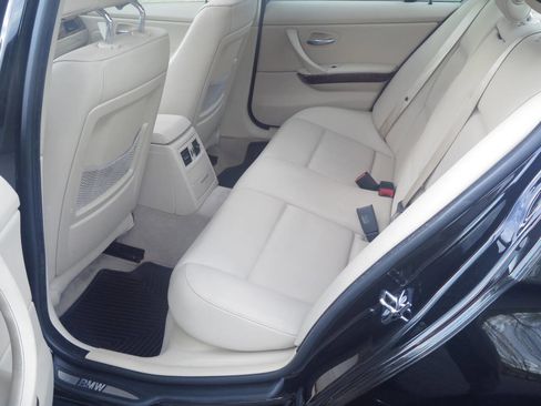 Used 2009 BMW 328i Sedan RWD image 15