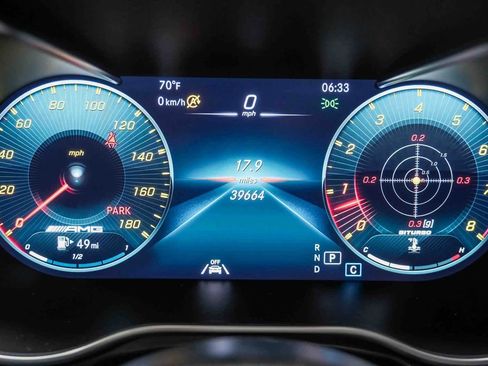 Certified 2021 Mercedes-Benz GLC 43 AMG 4MATIC image 25