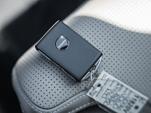 New 2026 Volvo XC90 B6 Ultra w/ Lounge Package image 41