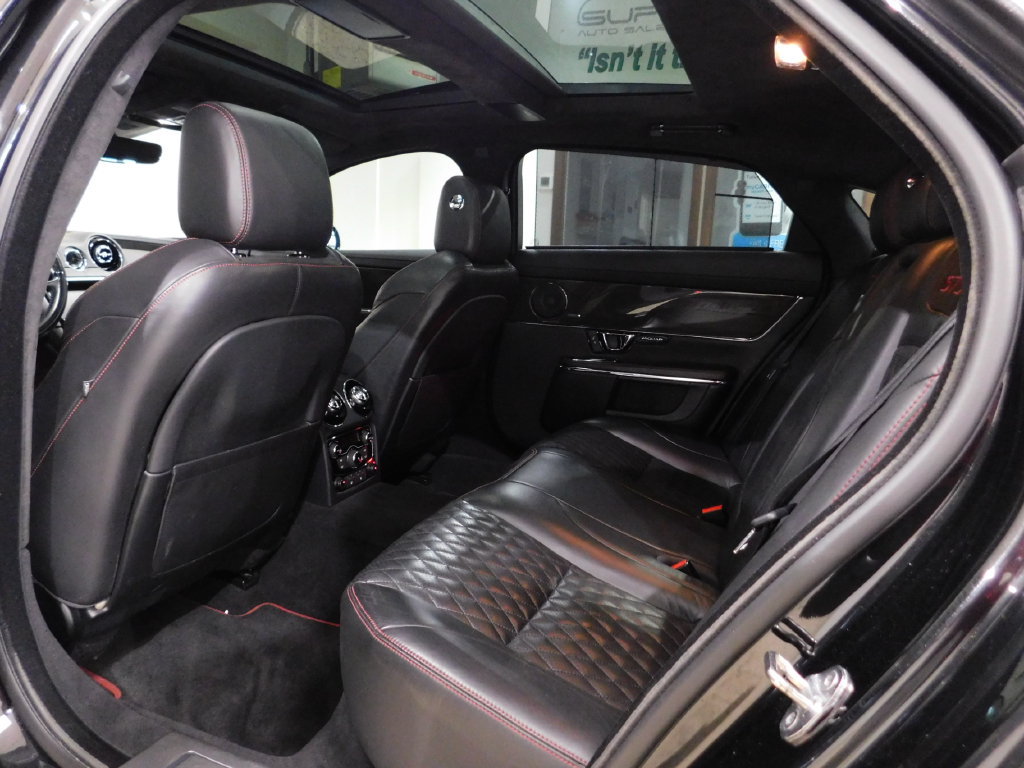 Used 2018 Jaguar XJ RWD image 70