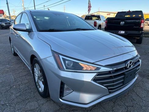 Used 2019 Hyundai Elantra SEL image 5