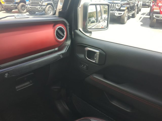 Used 2021 Jeep Gladiator Rubicon AWD/4WD image 19