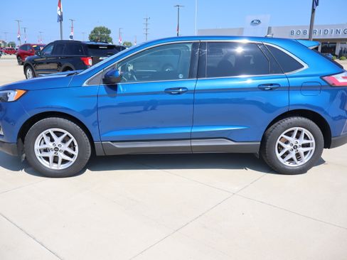 Used 2024 Ford Edge SEL w/ Convenience Package AWD/4WD image 8