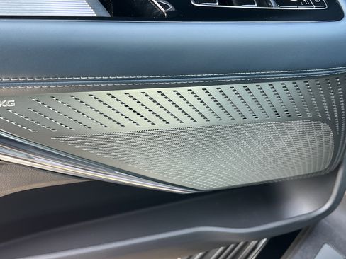 New 2025 Cadillac Escalade IQ Sport 2 w/ LPO, ONYX Package image 25