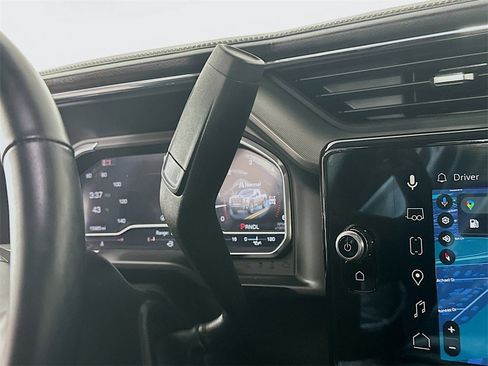 Used 2025 GMC Sierra 2500 Denali w/ Denali Reserve Package image 16