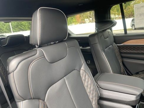 New 2025 Jeep Grand Cherokee L Summit image 33