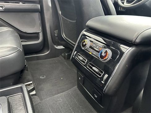 Certified 2022 Lincoln Aviator AWD w/ Premium Package image 40