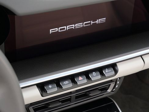 Used 2022 Porsche 911 Turbo S image 16