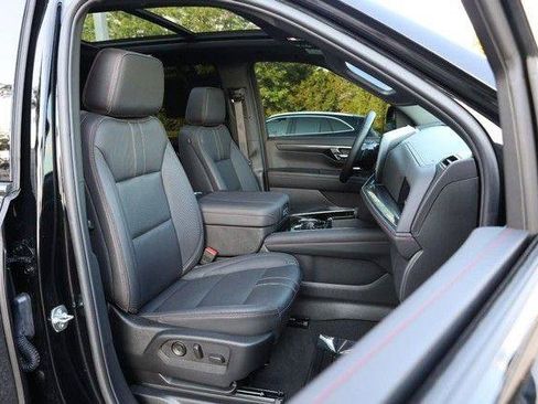 Used 2025 Chevrolet Tahoe RST w/ RST Capability Package AWD/4WD image 26