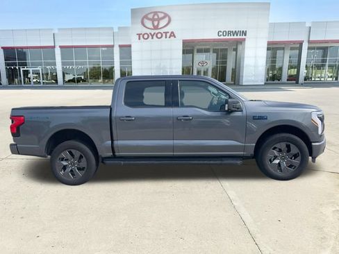 Used 2024 Ford F150 Lightning Flash AWD/4WD image 6
