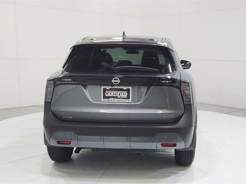Certified 2025 Nissan Kicks S image 5