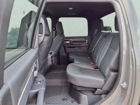 New 2026 RAM 2500 Big Horn AWD/4WD image 12