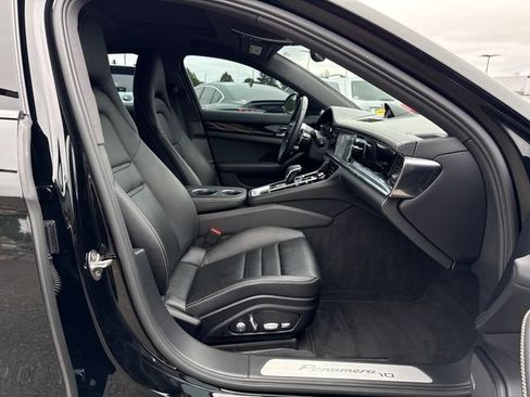 Used 2020 Porsche Panamera 4 AWD/4WD image 9