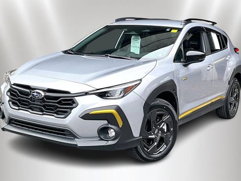 Certified 2025 Subaru Crosstrek 2.5i Sport w/ Crosstrek Mirror Package image 3